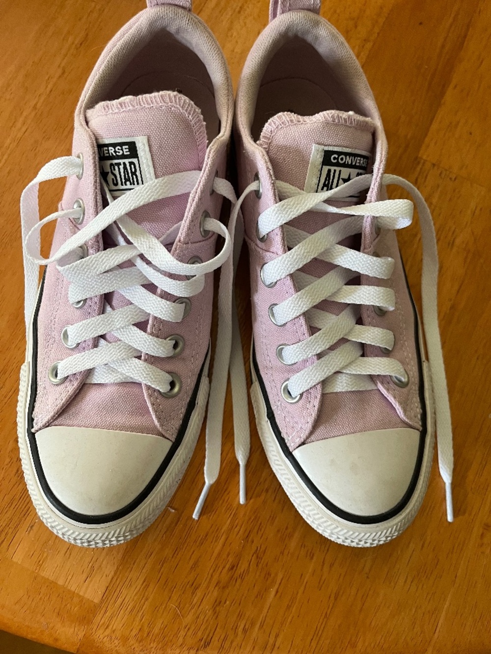Pink Converse Sneakera